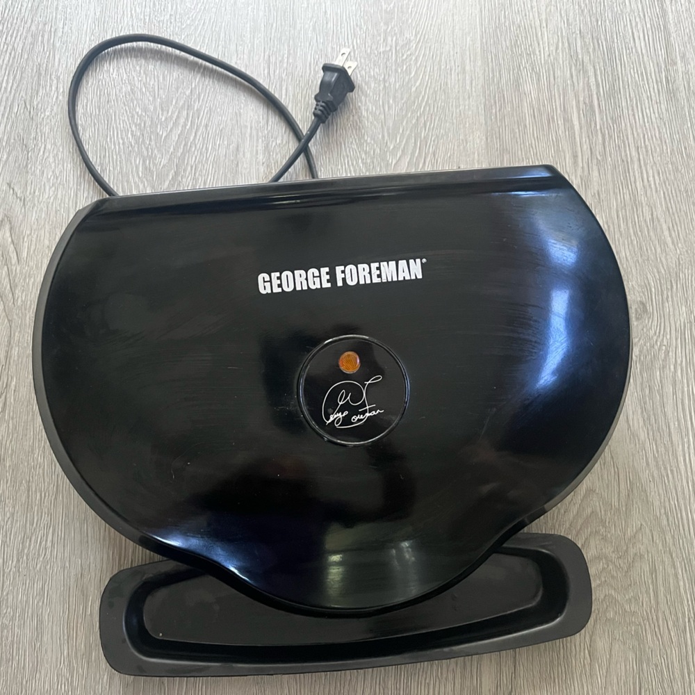 George Foremann Grill Model: GR12B